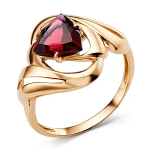 Кольцо из красного золота с гранатом