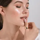 Кольцо из красного золота с фианитом