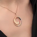 Подвеска из красного золота с фианитами