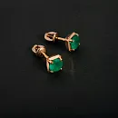 Серьги пусеты из красного золота с зелеными агатами