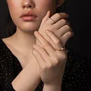 Кольцо из красного золота с фианитами