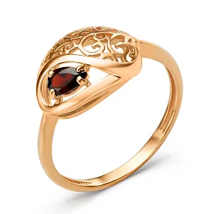Кольцо из красного золота с гранатом