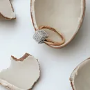 Кольцо из красного золота с фианитами