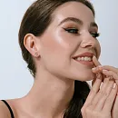 Серьги пусеты из красного золота с фианитами