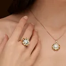 Подвеска из желтого золота с фианитом