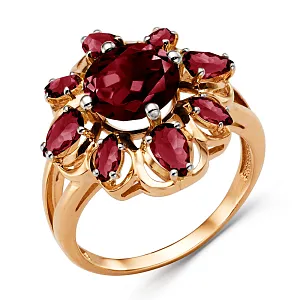 Кольцо из красного золота с гранатами