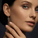 Серьги из белого золота с бриллиантами