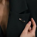 Булавка из красного золота с фианитами
