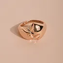 Кольцо из красного золота с фианитами