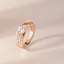 Кольцо из красного золота с фианитами