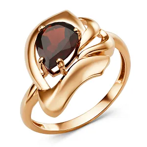 Кольцо из красного золота с гранатом