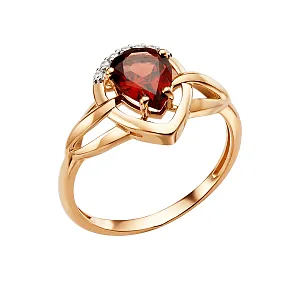Кольцо из красного золота с гранатом