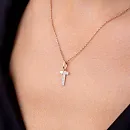 Подвеска из красного золота с фианитами