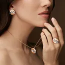 Подвеска из красного золота с фианитом