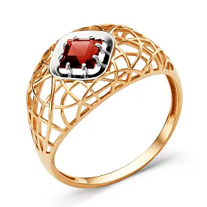 Кольцо из красного золота с гранатом