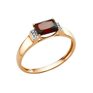 Кольцо из красного золота с гранатом