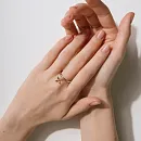 Кольцо из красного золота с фианитом