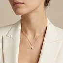 Подвеска из красного золота с бриллиантами