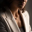 Колье из красного золота