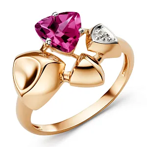 Кольцо из красного золота с корундом