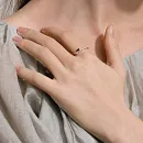 Кольцо из красного золота с фианитами