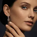 Серьги из белого золота с бриллиантами