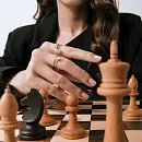 Кольцо из красного золота с фианитами