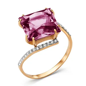 Кольцо из красного золота с корундом