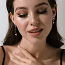 Серьги пусеты из красного золота с фианитами