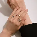 Кольцо из красного золота с фианитами