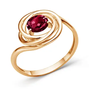 Кольцо из красного золота с гранатом