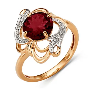 Кольцо из красного золота с гранатом