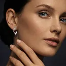 Серьги из белого золота с бриллиантами