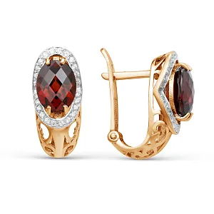 Серьги из красного золота с ювелирными кристаллами