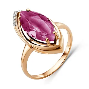 Кольцо из красного золота с корундом