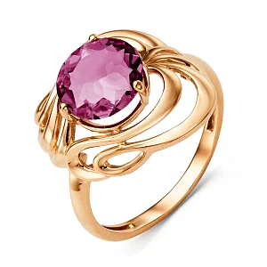 Кольцо из красного золота с корундом