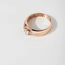 Кольцо из красного золота с фианитами