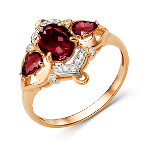 Кольцо из красного золота с гранатами