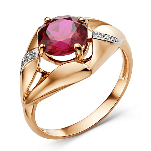 Кольцо из красного золота с корундом