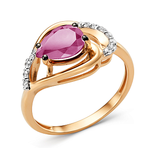 Кольцо из красного золота с корундом