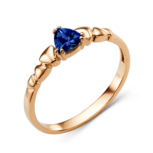 Кольцо из красного золота с корундом