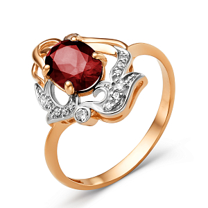 Кольцо из красного золота с гранатом