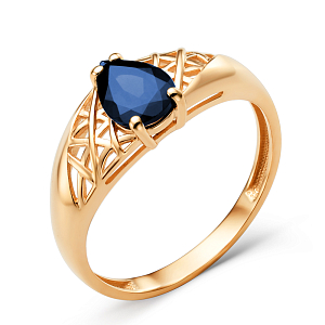 Кольцо из красного золота с корундом