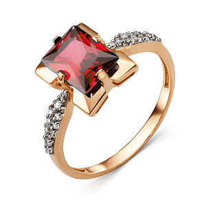 Кольцо из красного золота с корундом